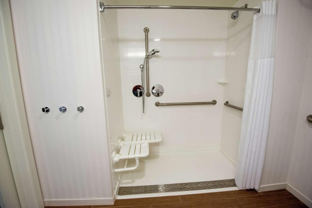 Hampton Inn By Hilton & Suites Manchester, VT Image 29